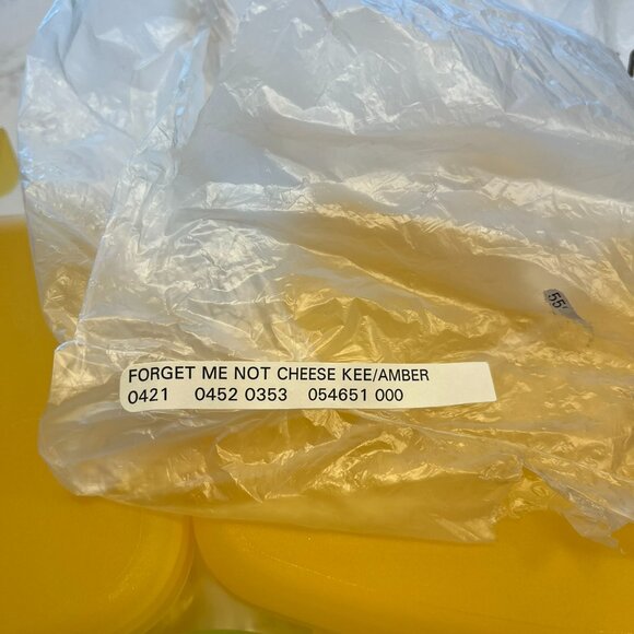 Never Used Tupperware Forget Me Not and Flat Out Lot - Picture 10 of 16